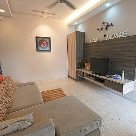 Fivehouz Guest House Petaling Jaya Exterior photo